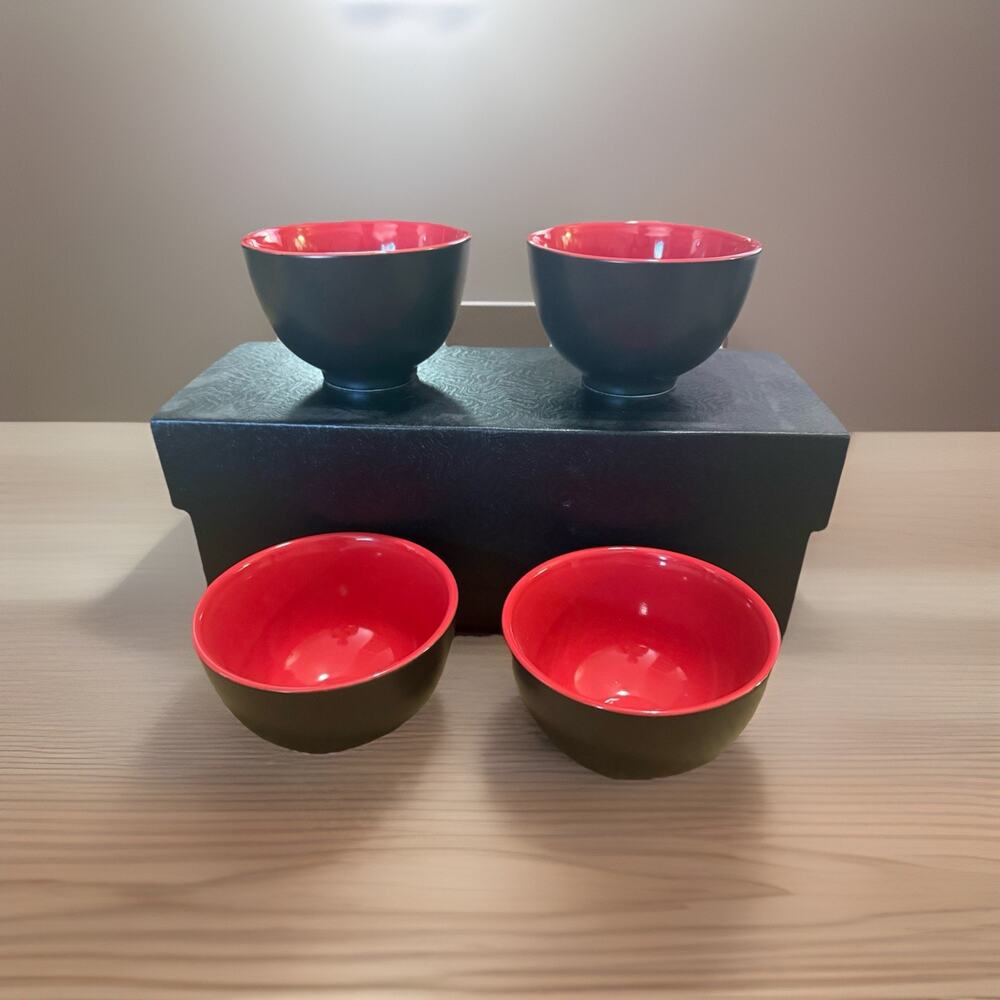Set Of 4 Japanese Style Ramon Rice Bowls Two Tone Black & Red Miso Soup